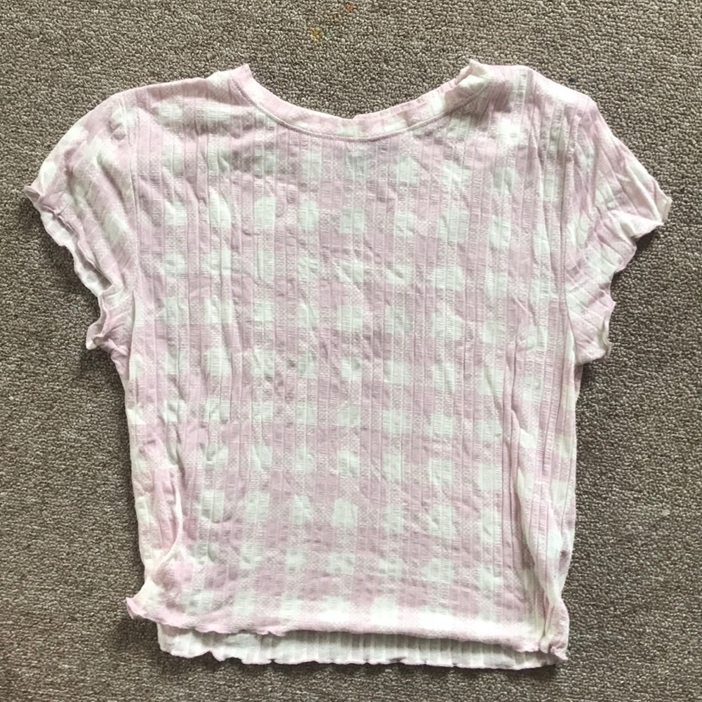 CHECKERED PINK AND WHITE TOP